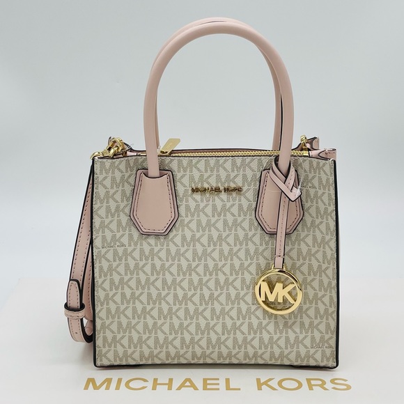 Michael Kors Mercer Medium Messenger Crossbody Bag - Picture 1 of 11